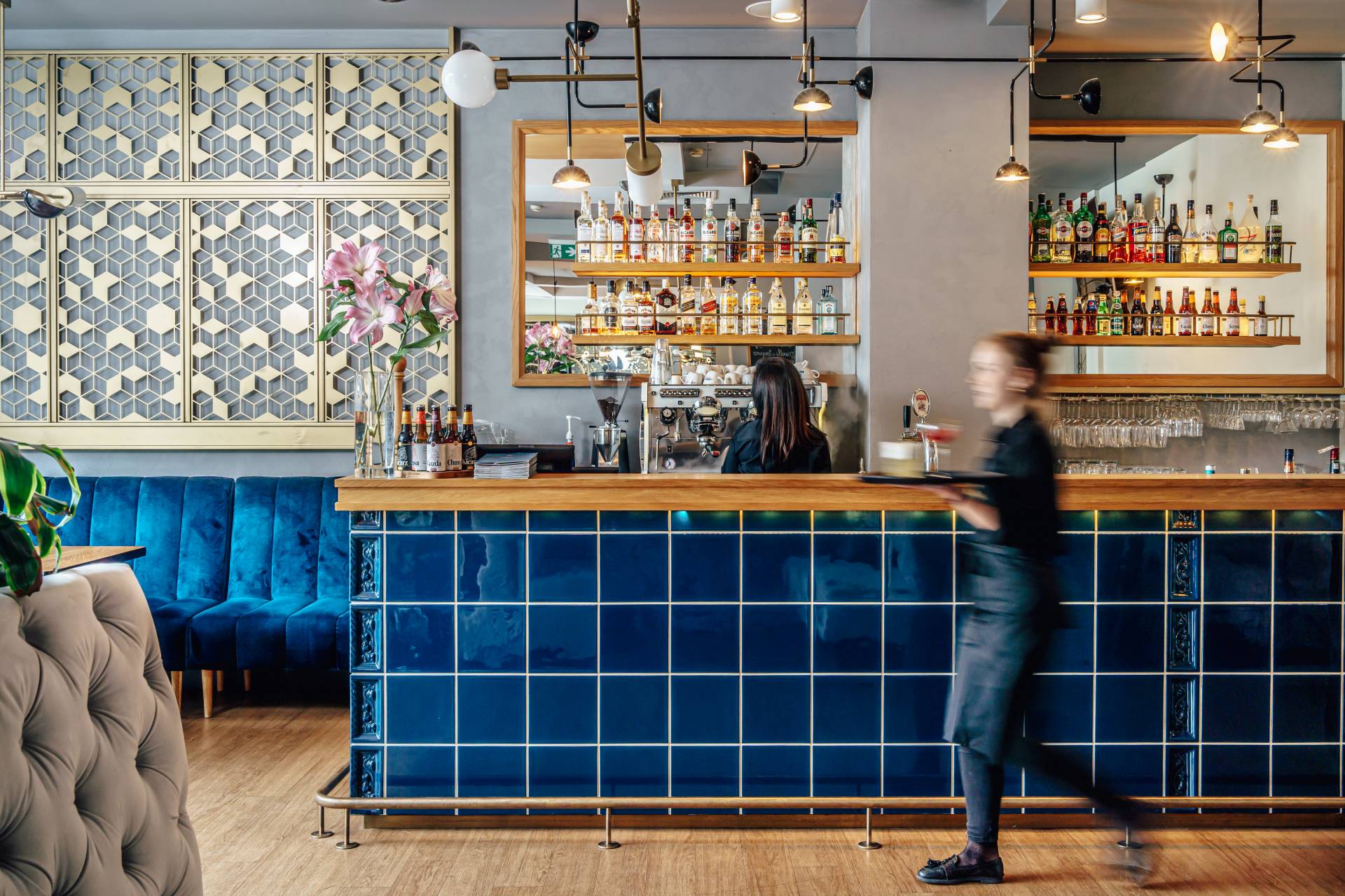 Bar w Apis Hotel Kraków